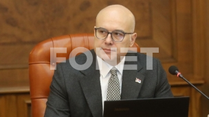 Vučevića ostavka ne abolira